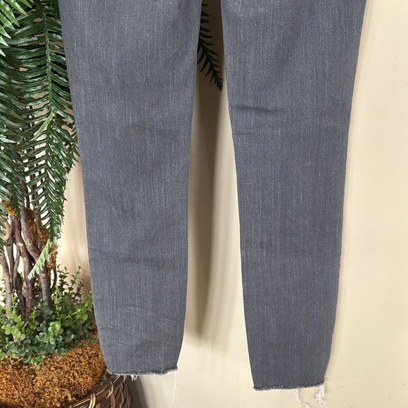 NWOT PAIGE Verdugo Ankle Skinny Jeans Cropped Mid-Rise Gray Stretch Raw Hem - Picture 12 of 16